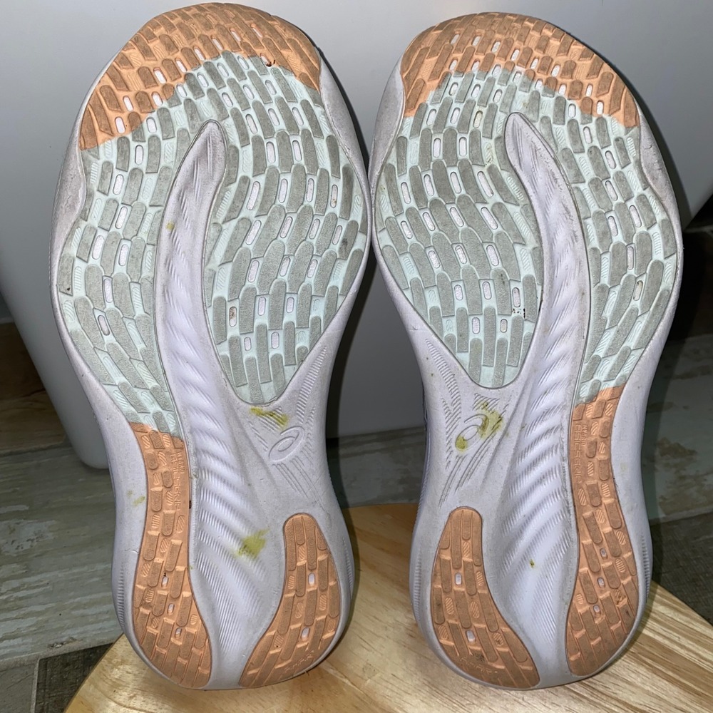 ASICS Gel Nimbus 26 Shoes Womens 8.5 US Gray PureGEL Running Walking 1012B601 - Picture 4 of 15